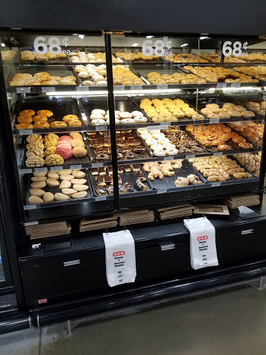 Grocery Store «H-E-B plus!», reviews and photos, 420 W Bandera Rd, Boerne, TX 78006, USA