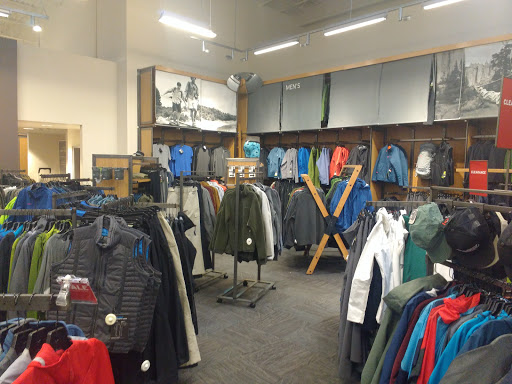 Camping Store «REI», reviews and photos, 7099 Amador Plaza Rd, Dublin, CA 94568, USA