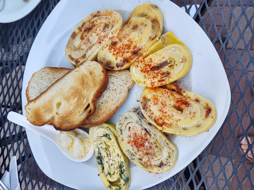 Coffee Shop «Tulipán Hungarian Pastry and Coffee Shop», reviews and photos, 122 S Market St, Wooster, OH 44691, USA