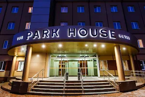Отель PARK HOUSE image