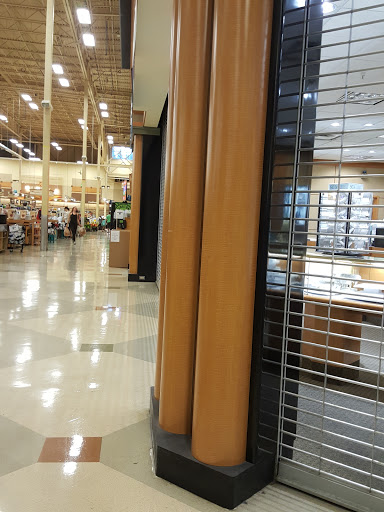 Grocery Store «Fred Meyer», reviews and photos, 17667 NE 76th St, Redmond, WA 98052, USA