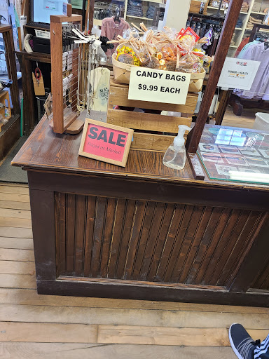 General Store «Mast Store Annex», reviews and photos, 2918 Broadstone Rd, Banner Elk, NC 28604, USA