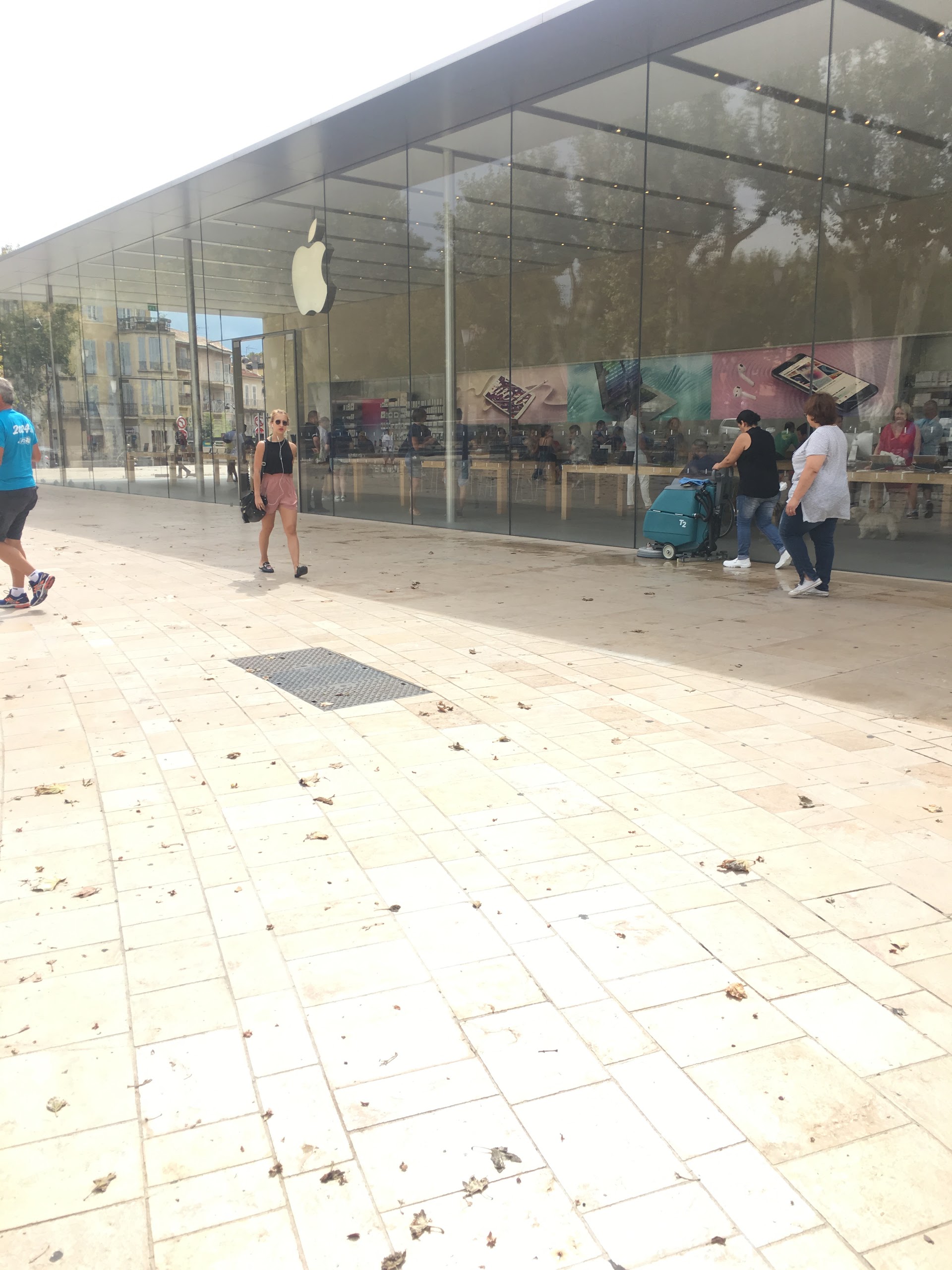 Photo n° 3 de l'avis de Brahim.l fait le 18/08/2017 à 09:24
