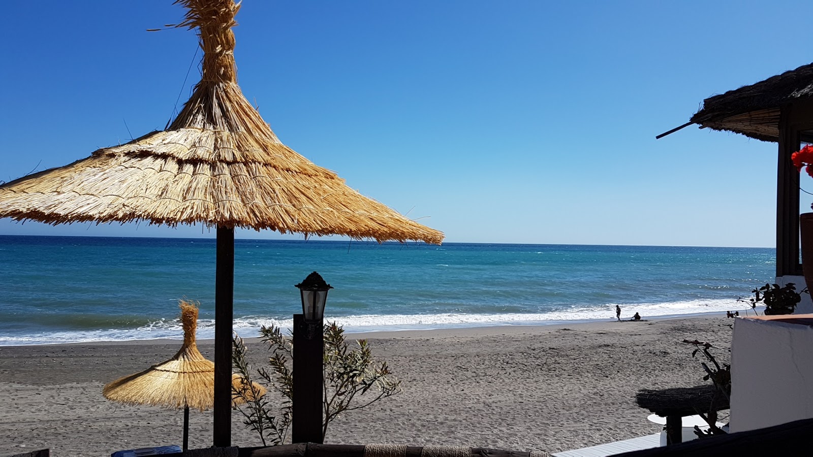 Foto van Playa del Playazo met blauw puur water oppervlakte