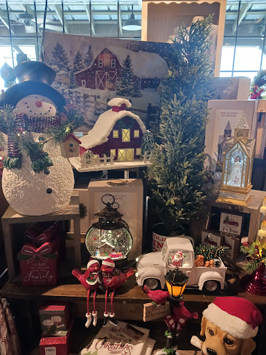 American Restaurant «Cracker Barrel Old Country Store», reviews and photos, 9380 19th Ln, Vero Beach, FL 32966, USA