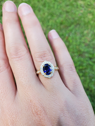 Jewelry Store «Hannon Jewelers», reviews and photos, 8430 Bluebonnet Blvd, Baton Rouge, LA 70810, USA