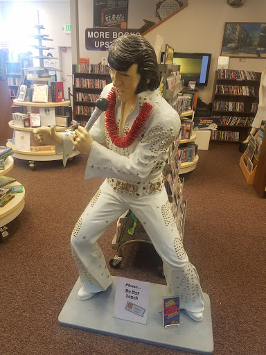 Used Book Store «Gold Beach Books», reviews and photos, 29707 Ellensburg Ave, Gold Beach, OR 97444, USA