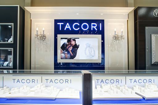 Jewelry Store «Robbins Brothers», reviews and photos, 3820 S Bristol St, Santa Ana, CA 92704, USA