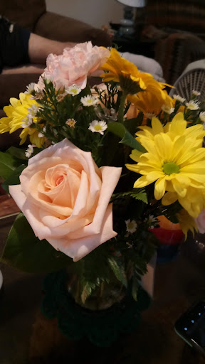 Florist «George Thomas Florist», reviews and photos, 5609 E Washington St, Indianapolis, IN 46219, USA