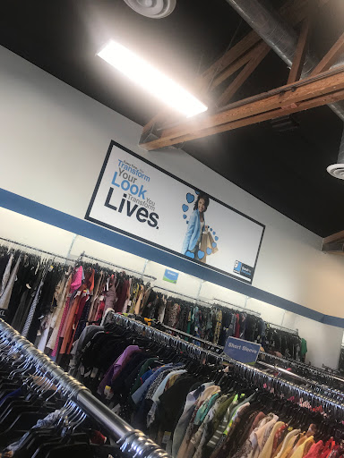 Donations Center «Goodwill Store & Donation Center», reviews and photos