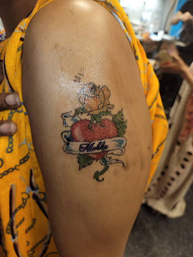 Tattoo Shop «House of Stain», reviews and photos, 4170 W Broad St, Columbus, OH 43228, USA