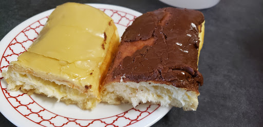 Donut Shop «The Jelly Donut», reviews and photos, 2897 Hopyard Rd, Pleasanton, CA 94588, USA