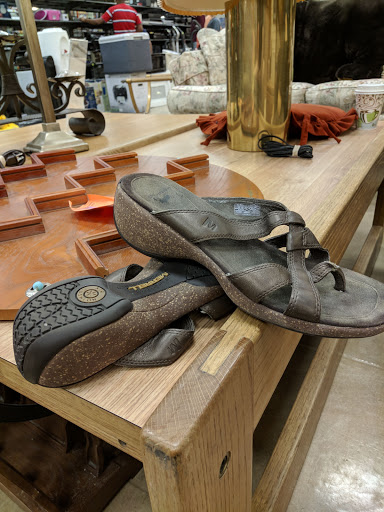 Thrift Store «Discover Goodwill Grand Junction Retail Center», reviews and photos