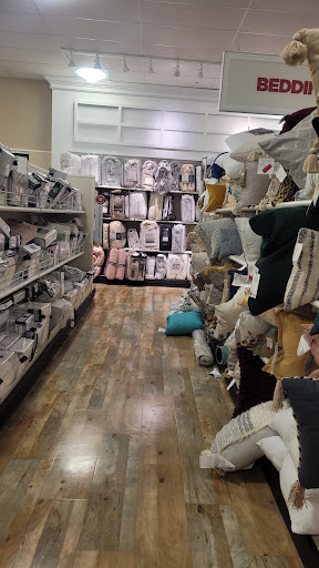 Department Store «HomeGoods», reviews and photos, 18061 Highwoods Preserve Pkwy, Tampa, FL 33647, USA