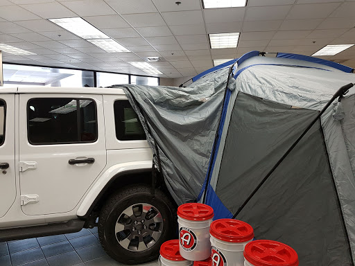 Car Dealer «Enumclaw Chrysler Jeep Dodge», reviews and photos, 726 Roosevelt Ave, Enumclaw, WA 98022, USA