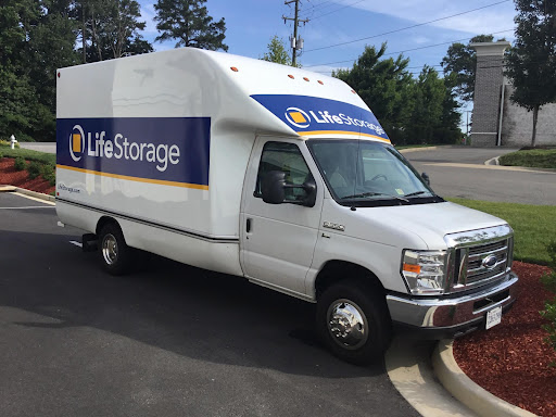 Self-Storage Facility «Life Storage», reviews and photos, 3501 Cox Rd, Henrico, VA 23233, USA