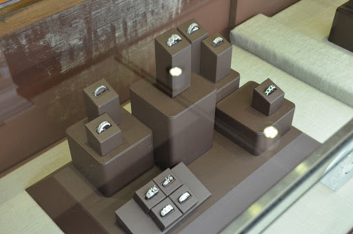 Jeweler «Jamie Hood Jewelers», reviews and photos, 2508 Avalon Ave, Muscle Shoals, AL 35661, USA