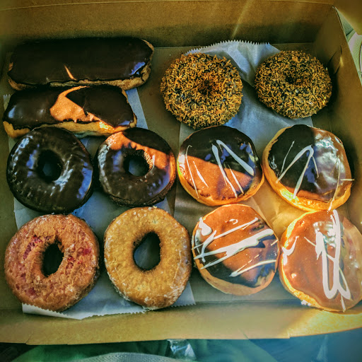 Donut Shop «Original Country Donuts», reviews and photos, 3091 US-20 #101, Elgin, IL 60124, USA