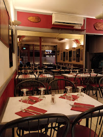 Atmosphère du Restaurant libanais L'Oriental à Paris - n°4