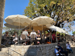 Photo n°153 de Restaurant Le Tilleul à Saint-Paul-de-Vence ()