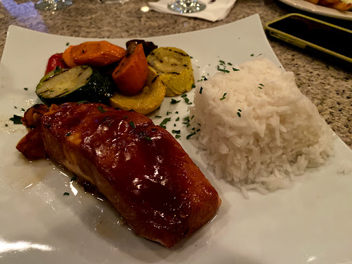 Hotel «DoubleTree by Hilton Hotel Tinton Falls - Eatontown», reviews and photos, 700 Hope Rd, Eatontown, NJ 07724, USA