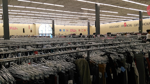 Discount Store «Discount Fashion Warehouse Northland», reviews and photos, 2727 Northland Plaza Dr, Columbus, OH 43231, USA