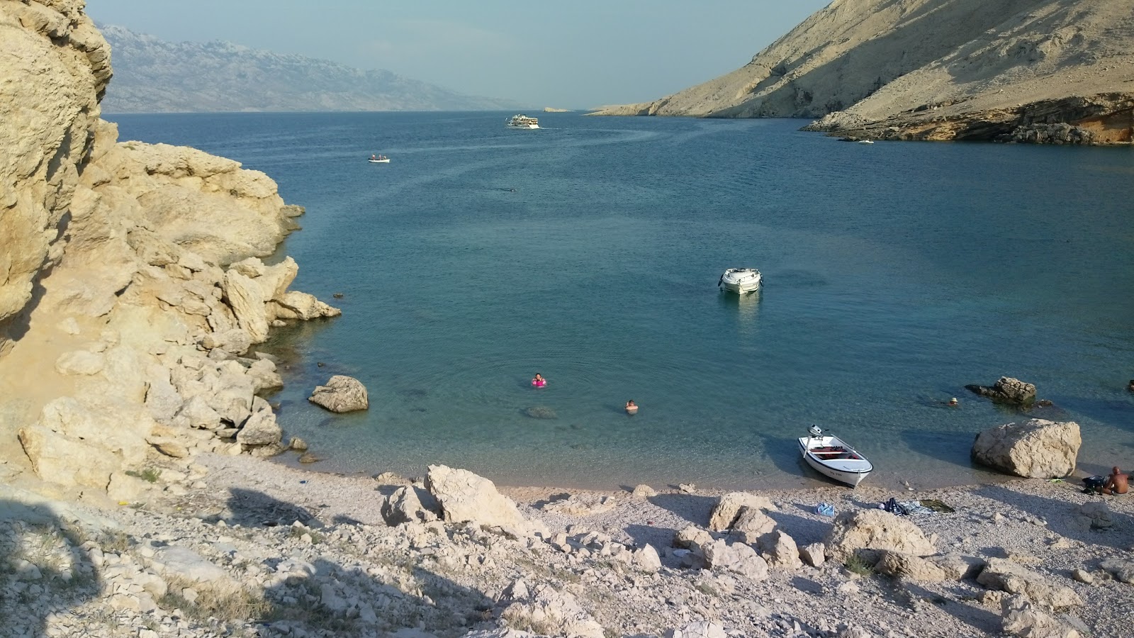 Foto von Streto beach mit viele winzige buchten