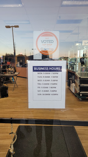 Pawn Shop «Cashbox Jewelry & Pawn», reviews and photos, 3944 E Grant Rd, Tucson, AZ 85712, USA