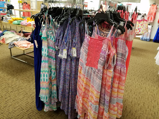 Shopping Mall «Indian Mound Mall», reviews and photos, 771 S 30th St, Heath, OH 43056, USA