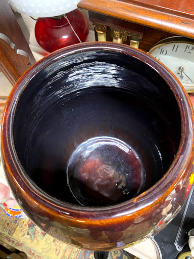 Used Furniture Store «GRQ Used Furniture», reviews and photos, 14129 Kutztown Rd, Fleetwood, PA 19522, USA