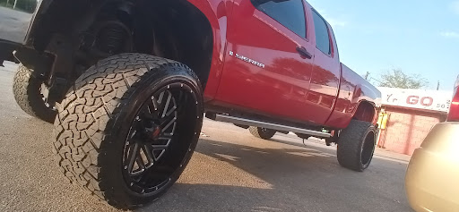 Car Wash «R & R Car Wash & Trailer Rental», reviews and photos, 907 N Main St, Highlands, TX 77562, USA