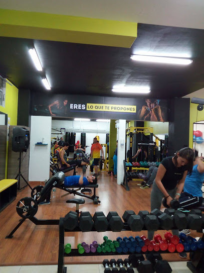 Zamboa Fitness Club - Av. Equinoccial E13-56 y Sheygua, Quito 170311, Ecuador