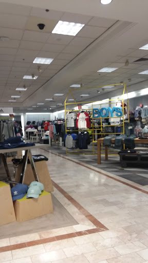 Department Store «Lord & Taylor», reviews and photos, 158 Walt Whitman Rd, Huntington Station, NY 11746, USA