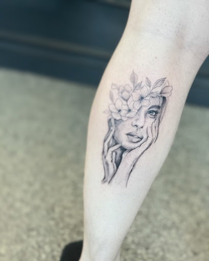 Explore yin and yang tattoo ideas, creative tattoo ideas in Cambridge, available at Hidden Vibes Tattoo