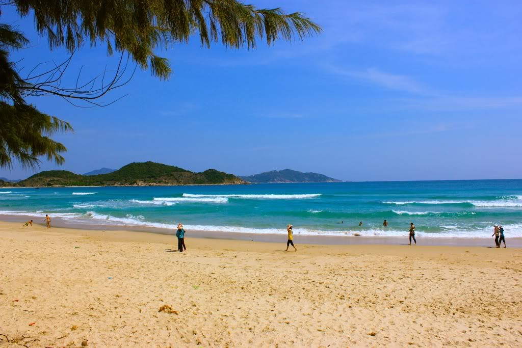 Foto van Binh Tien Beach gelegen in een natuurlijk gebied