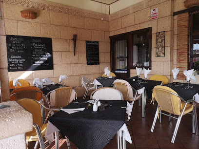 The Olive Tree Restaurant - C. Juan XXIII, 31, 03193 San Miguel de Salinas, Alicante, Spain