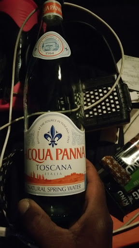 Liquor Store «Elliott Beverages», reviews and photos, 573 Union Ave, Bridgewater, NJ 08807, USA