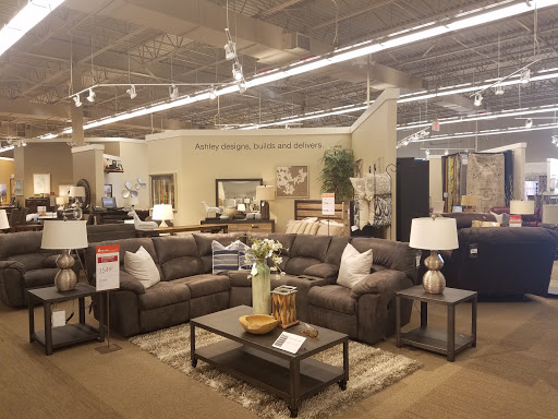 Furniture Store «Ashley HomeStore», reviews and photos, 905 Perimeter Dr, Schaumburg, IL 60173, USA