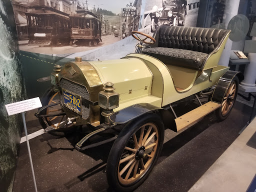 Historical Society «Oregon Historical Society», reviews and photos, 1200 SW Park Ave, Portland, OR 97205, USA