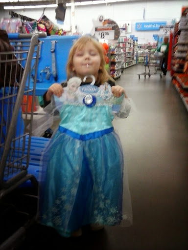 Department Store «Walmart Supercenter», reviews and photos, 415 Industrial Ave, Grinnell, IA 50112, USA