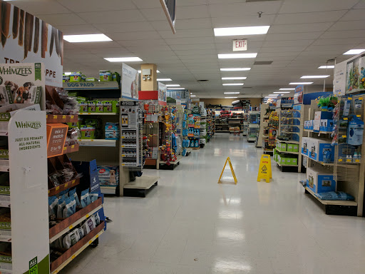 Pet Supply Store «PetSmart», reviews and photos, 8657 Villa La Jolla Dr, La Jolla, CA 92037, USA