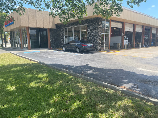 Tire Shop «Firestone Complete Auto Care», reviews and photos, 16251 Miami Dr, North Miami Beach, FL 33162, USA