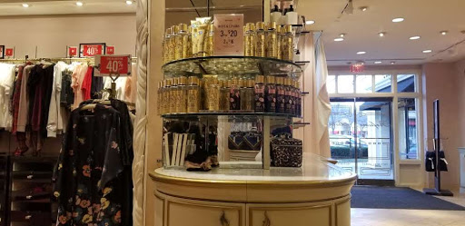 Shopping Mall «The Shops at Somerset Square», reviews and photos, 140 Glastonbury Blvd, Glastonbury, CT 06033, USA