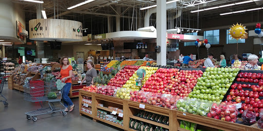 Supermarket «Hy-Vee», reviews and photos, 8701 Douglas Ave, Urbandale, IA 50322, USA