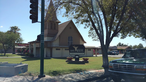 Funeral Home «Funeraria Del Angel Greer-Wilson Chapel», reviews and photos, 5921 W Thomas Rd, Phoenix, AZ 85033, USA