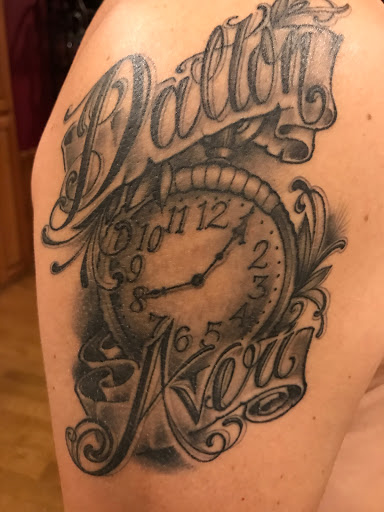 Tattoo Shop «Love Hate Tattoo Studio», reviews and photos, 1360 Washington Ave, Miami Beach, FL 33139, USA