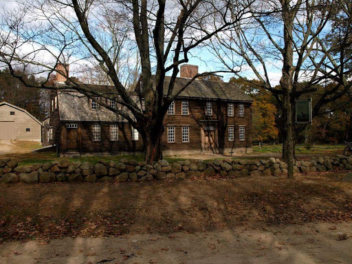 Memorial Park «Minuteman National Park Visitor Center Parking Lot», reviews and photos, 112 N Great Rd, Lincoln, MA 01773, USA