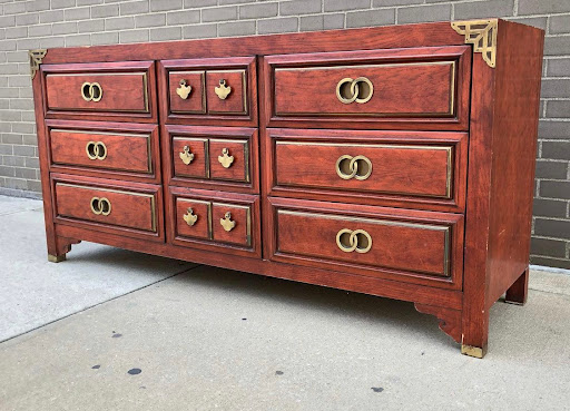 Used Furniture Store «Furniture Lounge», reviews and photos, 11 E University Ave, Champaign, IL 61820, USA