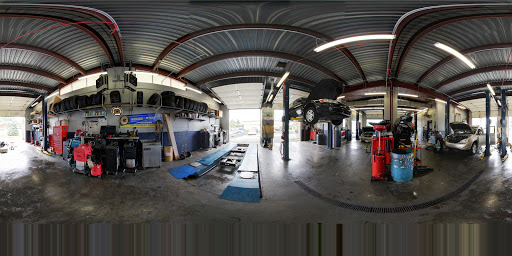 Auto Repair Shop «Springdale Automotive (Westport Road)», reviews and photos, 9260 Westport Rd, Louisville, KY 40242, USA