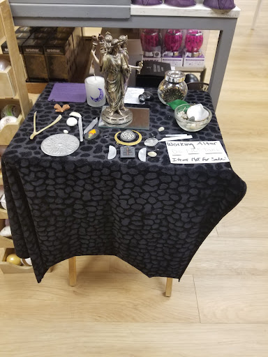 Gift Shop «Crescent Moon Gifts», reviews and photos, 2502 6th Ave, Tacoma, WA 98406, USA